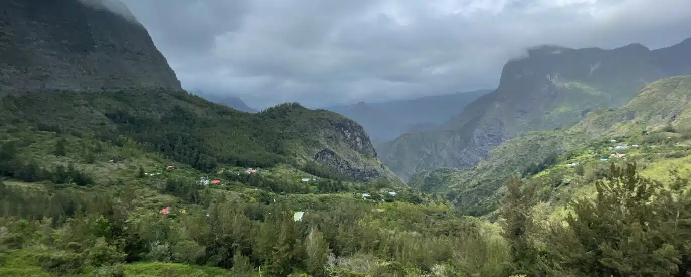 Cirque de Mafate Roche Plate. La partie de Roche Plate au