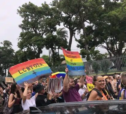 marche des visibilités et fiertés LGBTQIA+ à Saint-Denis
