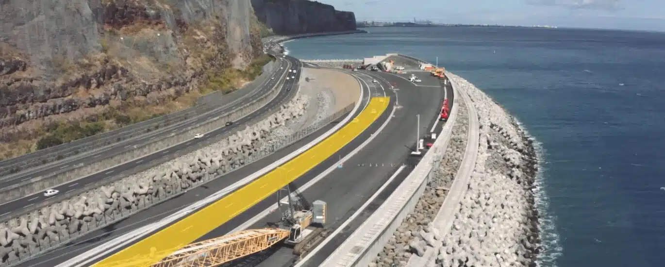 mise en circulation du viaduc de la NRL