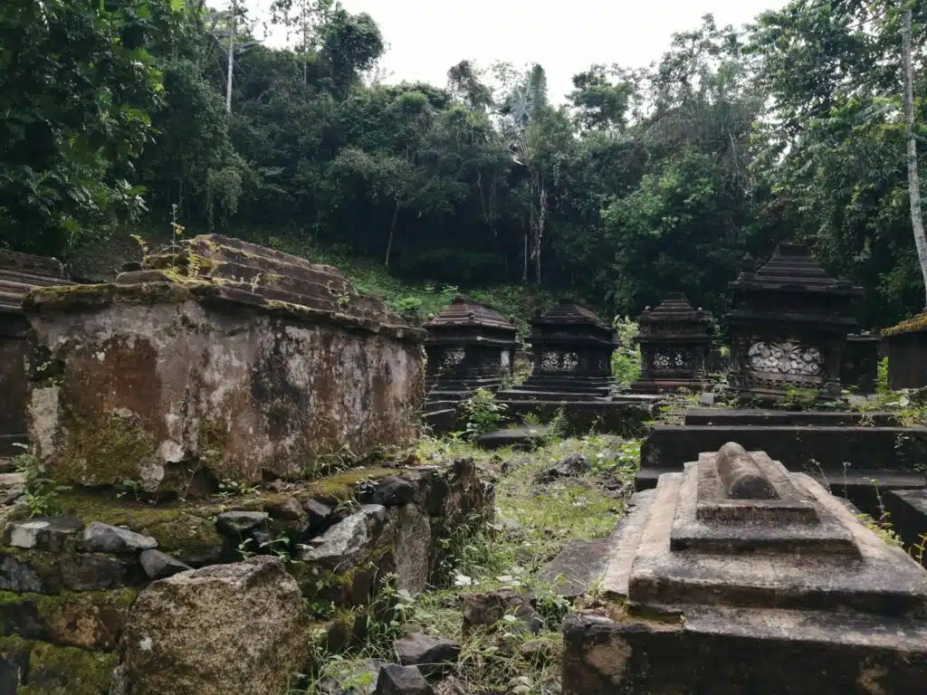 Marodoka, première ville de Nosy Be