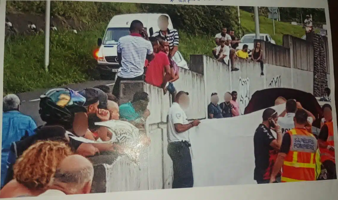 Décès de Stéphane Fruteau le 24 janvier 2018 à la suite d'un accident de moto sur le pont Vinh San à Saint-Denis.