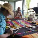 André Beton et Super Payet invité à manger 100% local chez Gabrielle Hoarau.