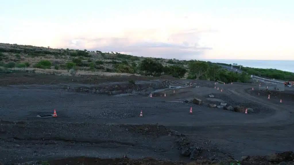 manifestation Emmanuel Dorla blocage chantier Zac Renaissance Tamarins Plateau-Caillou