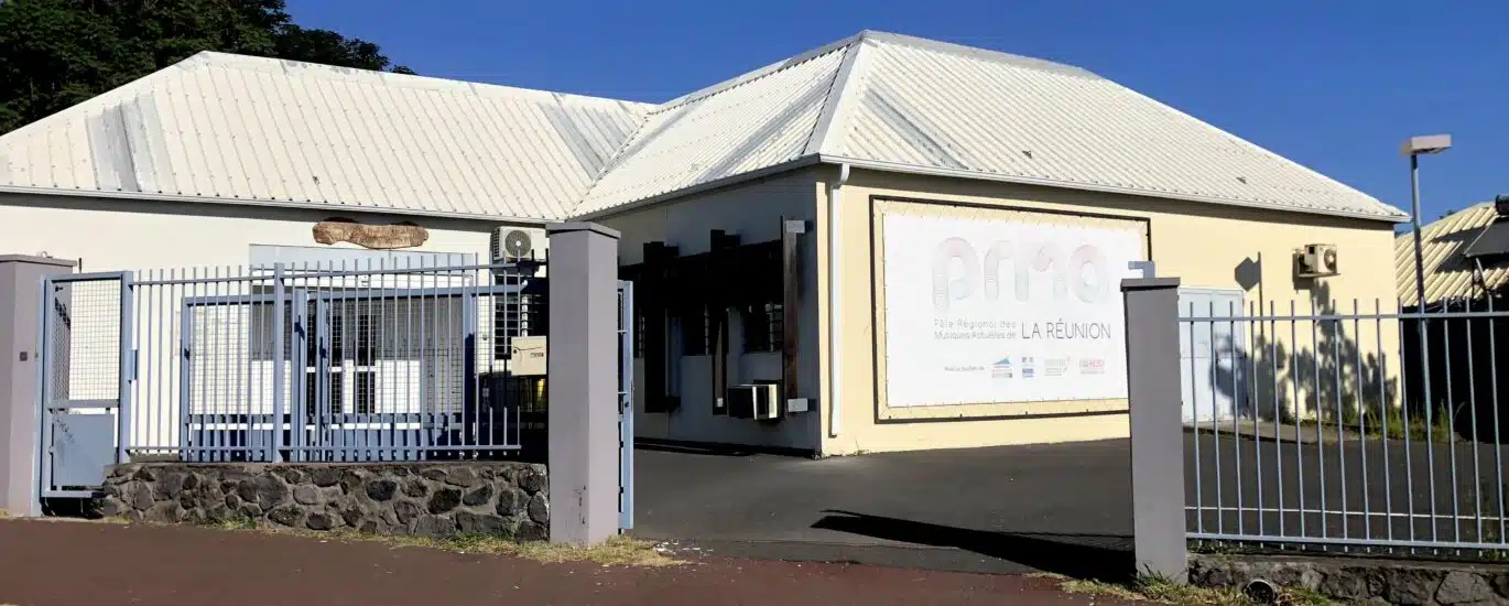 bureaux, siège du PRMA pole régional des musiques actuelles le Port Lycée Jean-Hinglo