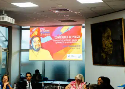 La Région Réunion, en partenariat avec le Conseil de la Culture, de l’Éducation et de l’Environnement (CCEE), la Région académique et la DAAF (Direction de l’Alimentation, de l’Agriculture et de la Forêt), lance la première édition du Prix Littéraire Régional Alain Lorraine.