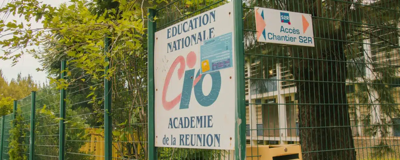 Entrée du CIO du Tampon.